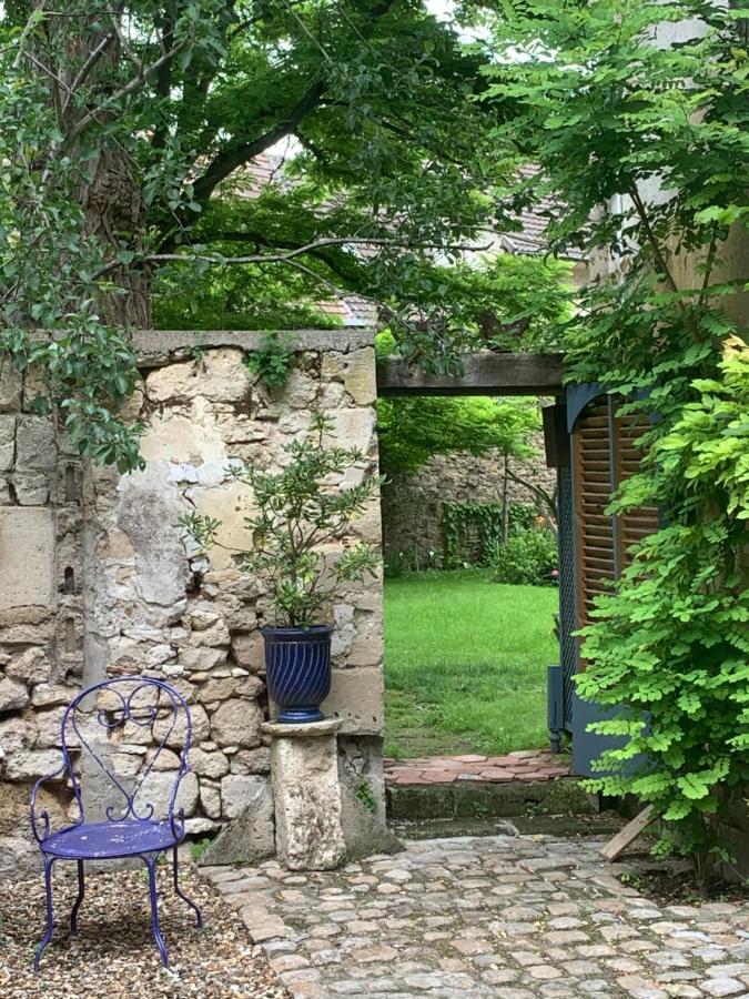 La Petite Maison Crépy-en-Valois Exterior foto